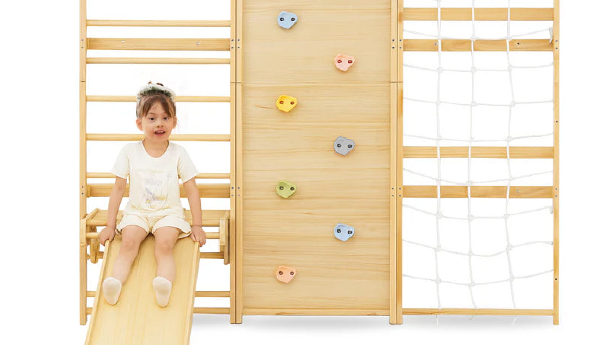 Swedish Ladder vs. Indoor Jungle Gym: Which Is Right for Your Home?