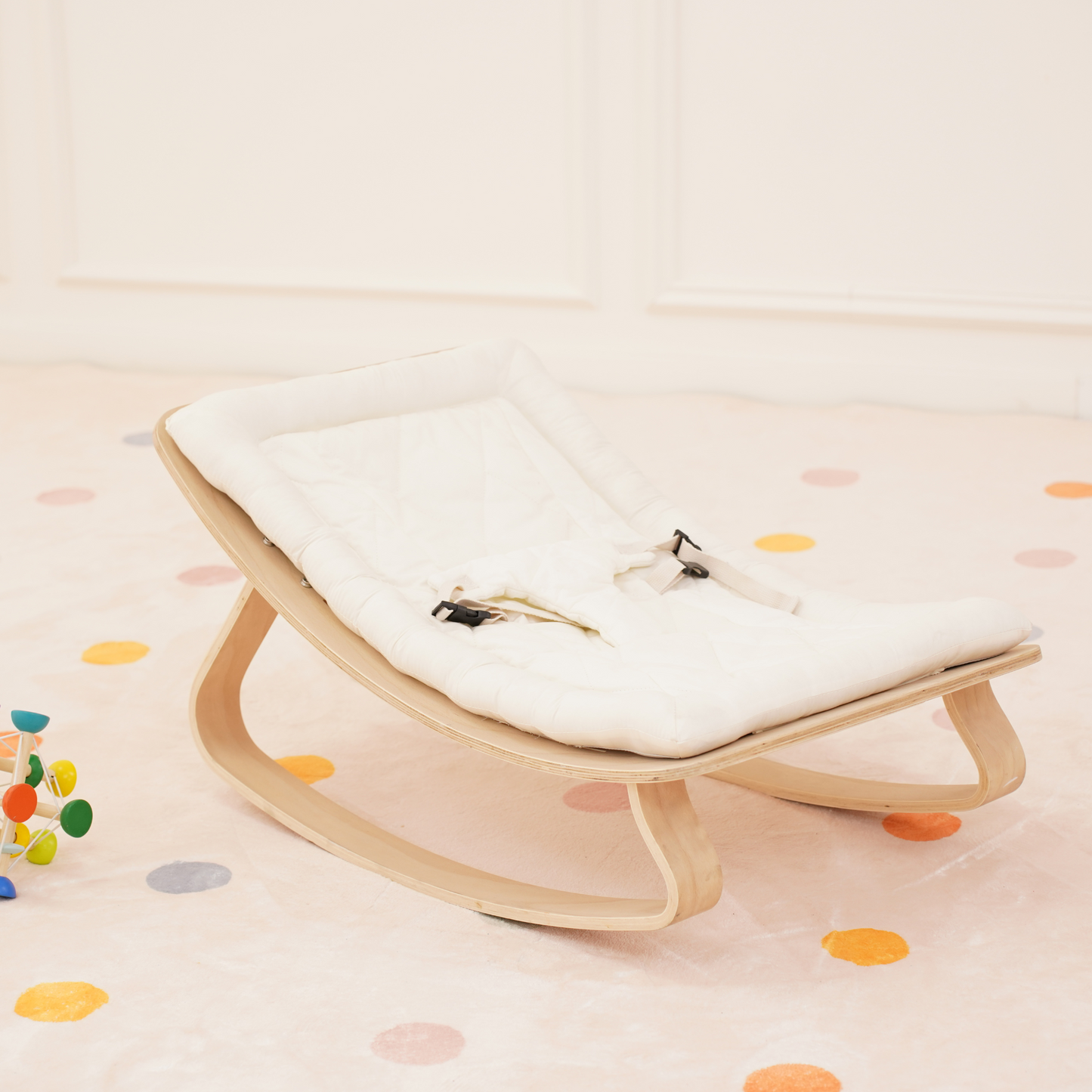 Avenlur Nest – Wooden Baby Rocker with Padded Seat
