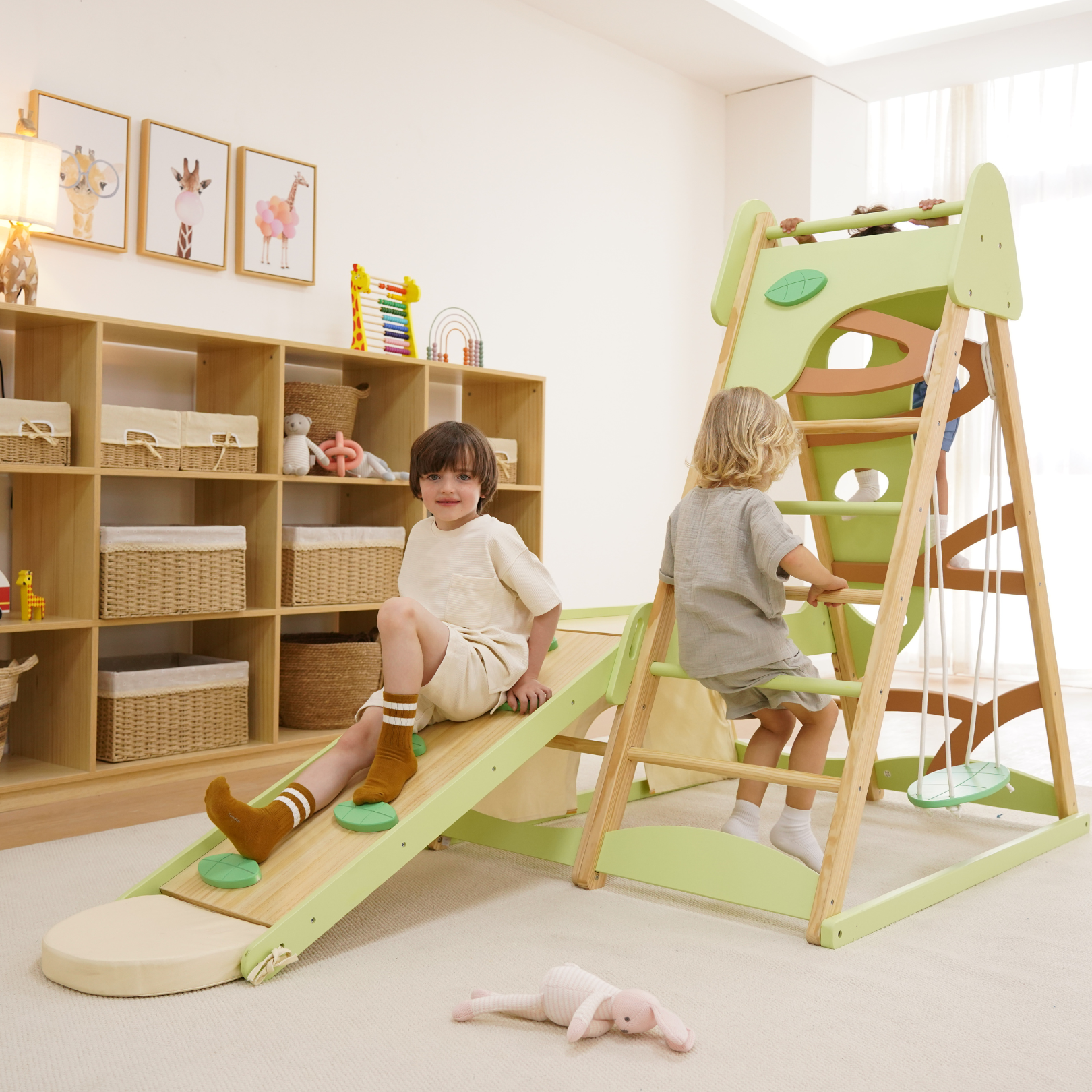Avenlur Bush 6-in-1 Indoor-Klettergerüst aus Holz – Montessori-Spielset für Kleinkinder mit Rutsche, Kletterwand, Leiter und mehr