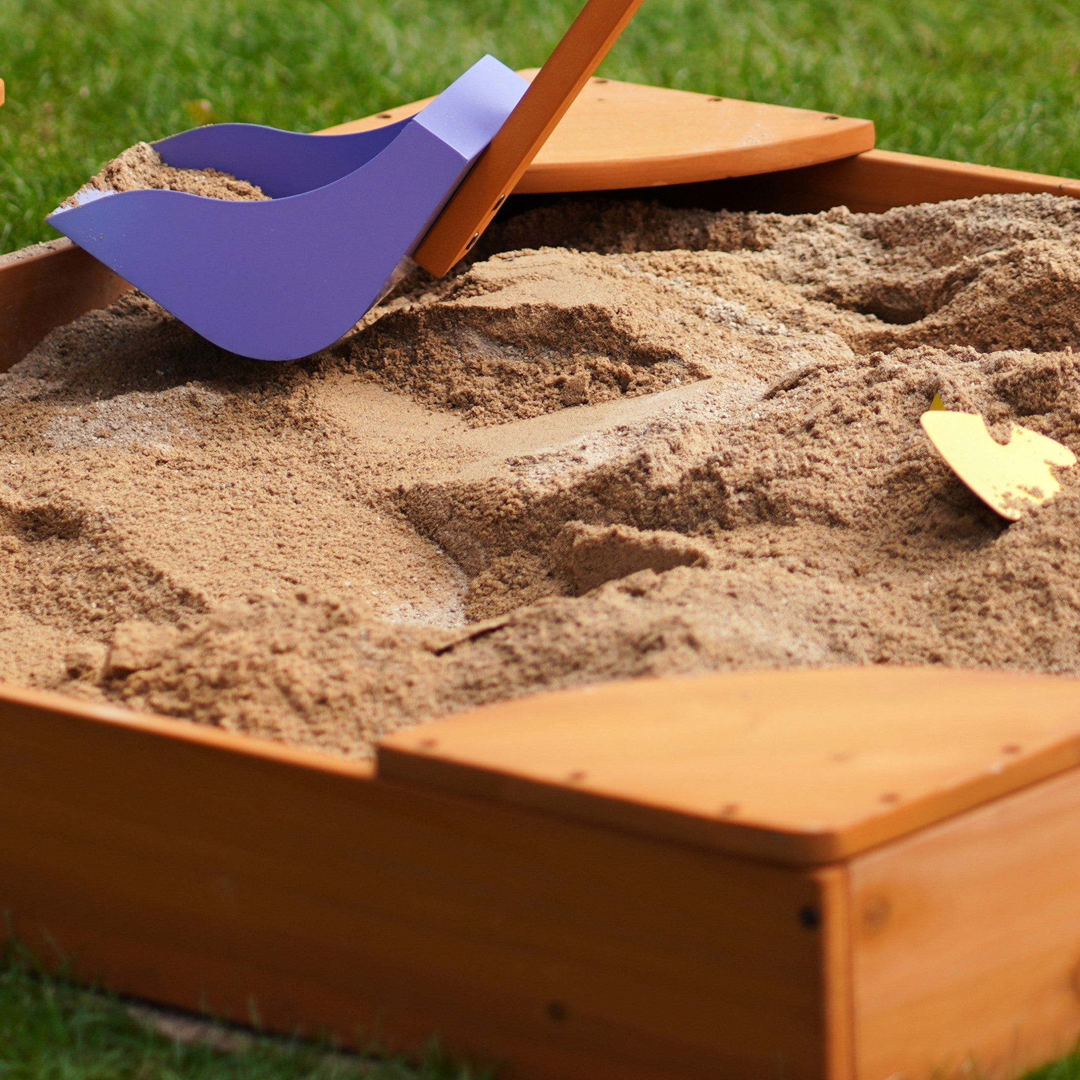 Avenlur Wooden Sandbox – Durable Outdoor Play Area for Excavator Toy