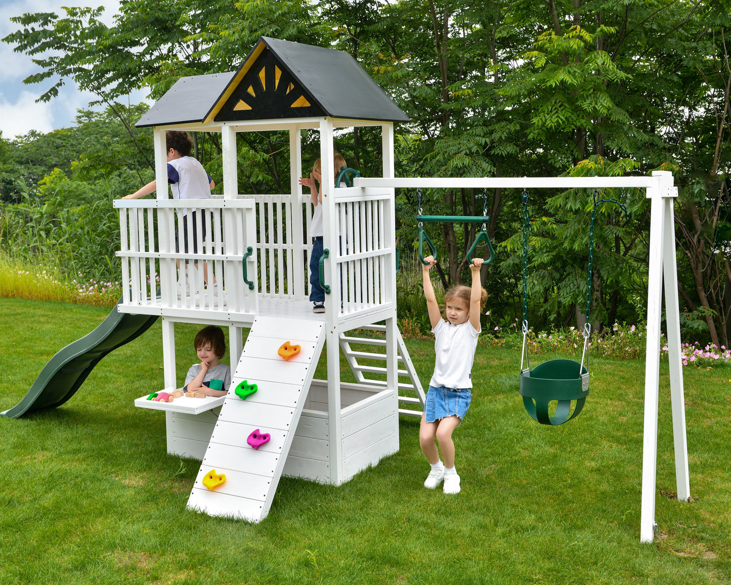 Craftsman - Modern Backyard Outdoor Swing Set.