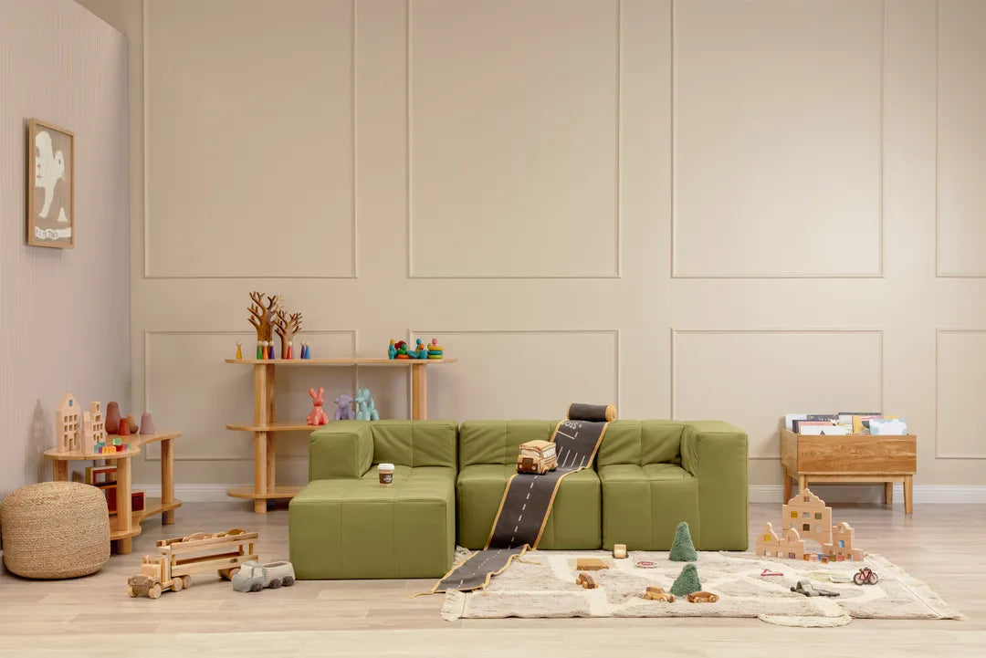 The Italia Sofa – Olive