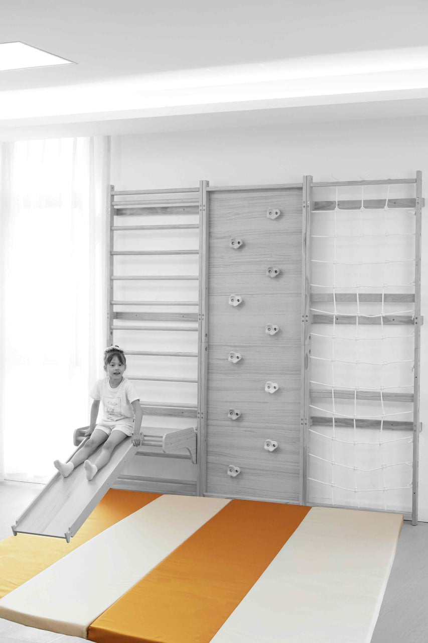 Indoor Playset Mat – Cushioned Floor Mat Compatible with Avenlur Walnut Climber