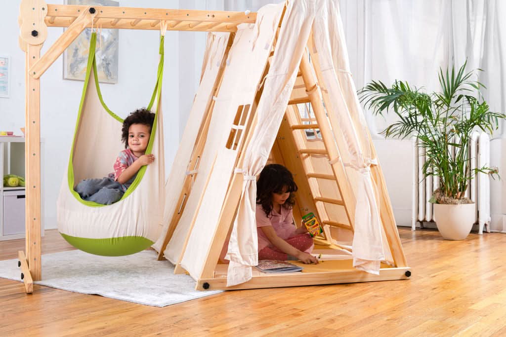 Avenlur Chestnut climber turned into a play tent with the canopy cover