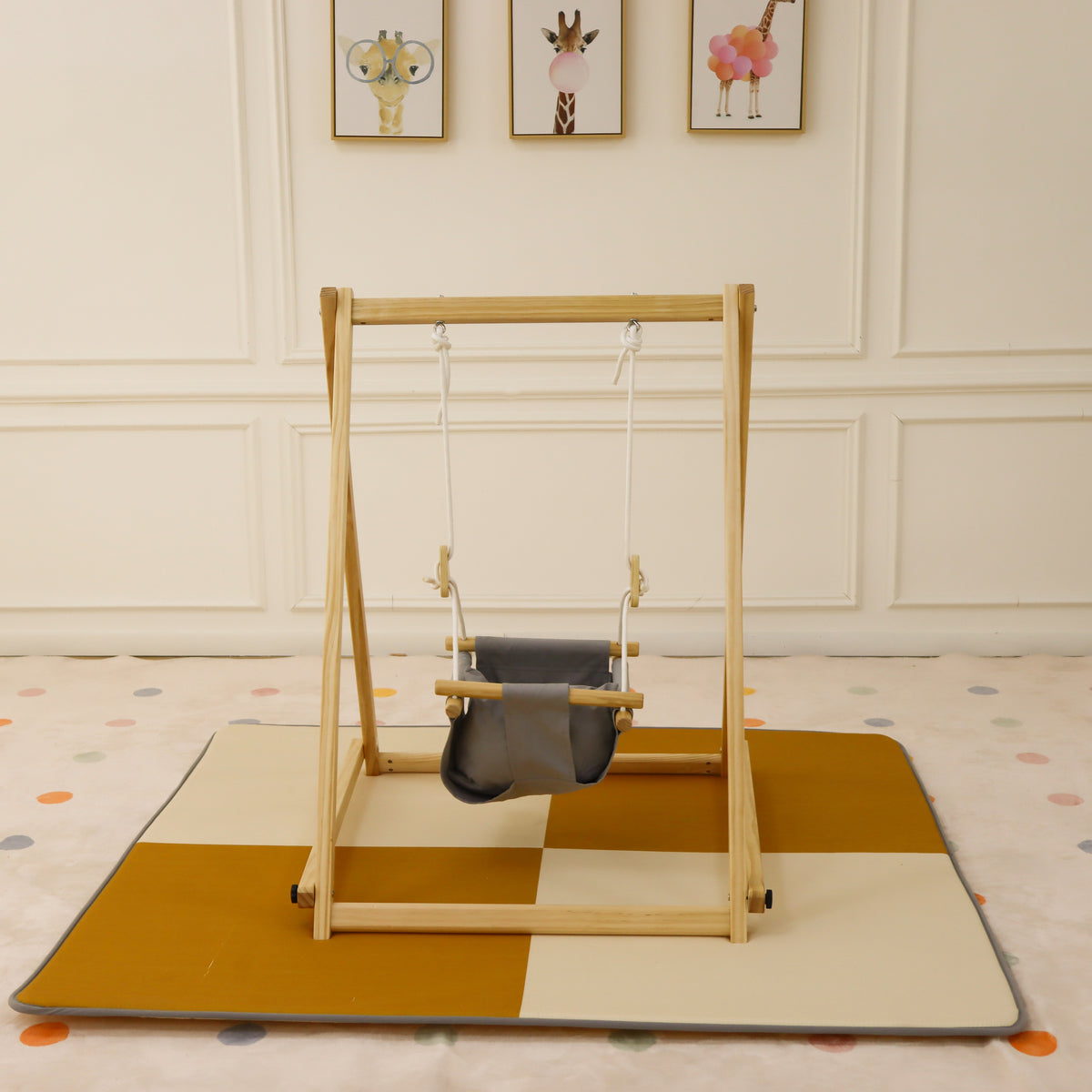 Avenlur Spruce 63 x 63 inch foam mat under the Spruce foldable baby swing