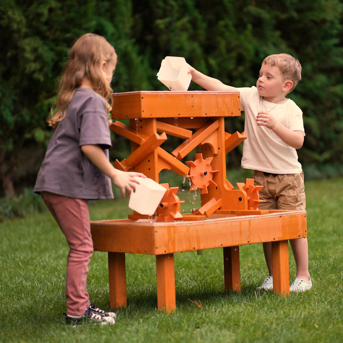 Avenlur wooden water table for toddlers with 2 buckets