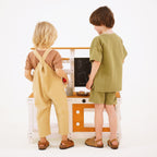 Avenlur Woodland Montessori outdoor toy for pretend cooking