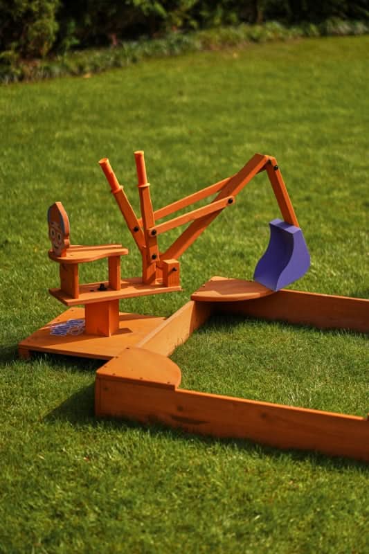 Full view of the Blippi excavator ride-on