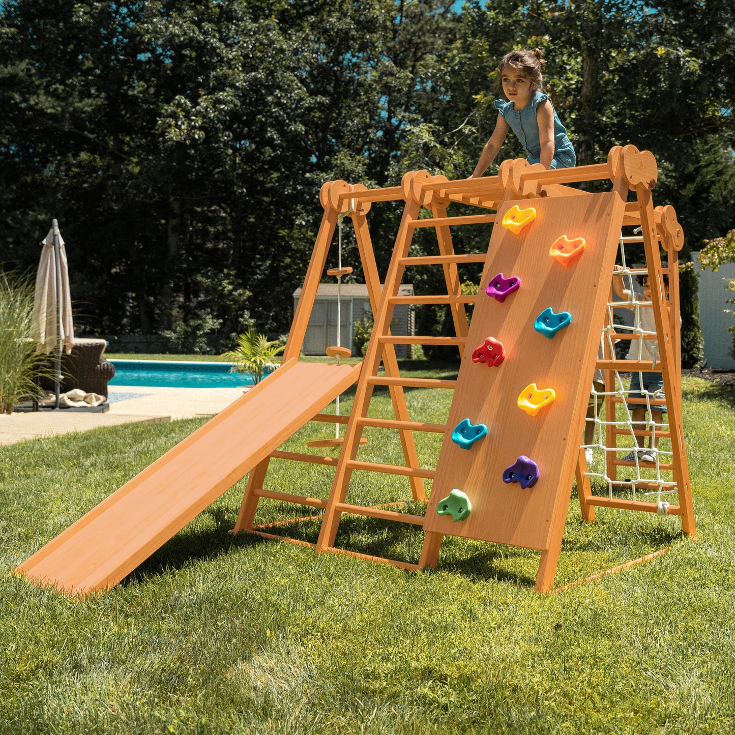 Chestnut - Outdoor and Indoor 8-in-1 Jungle Gym for Toddlers Playset.