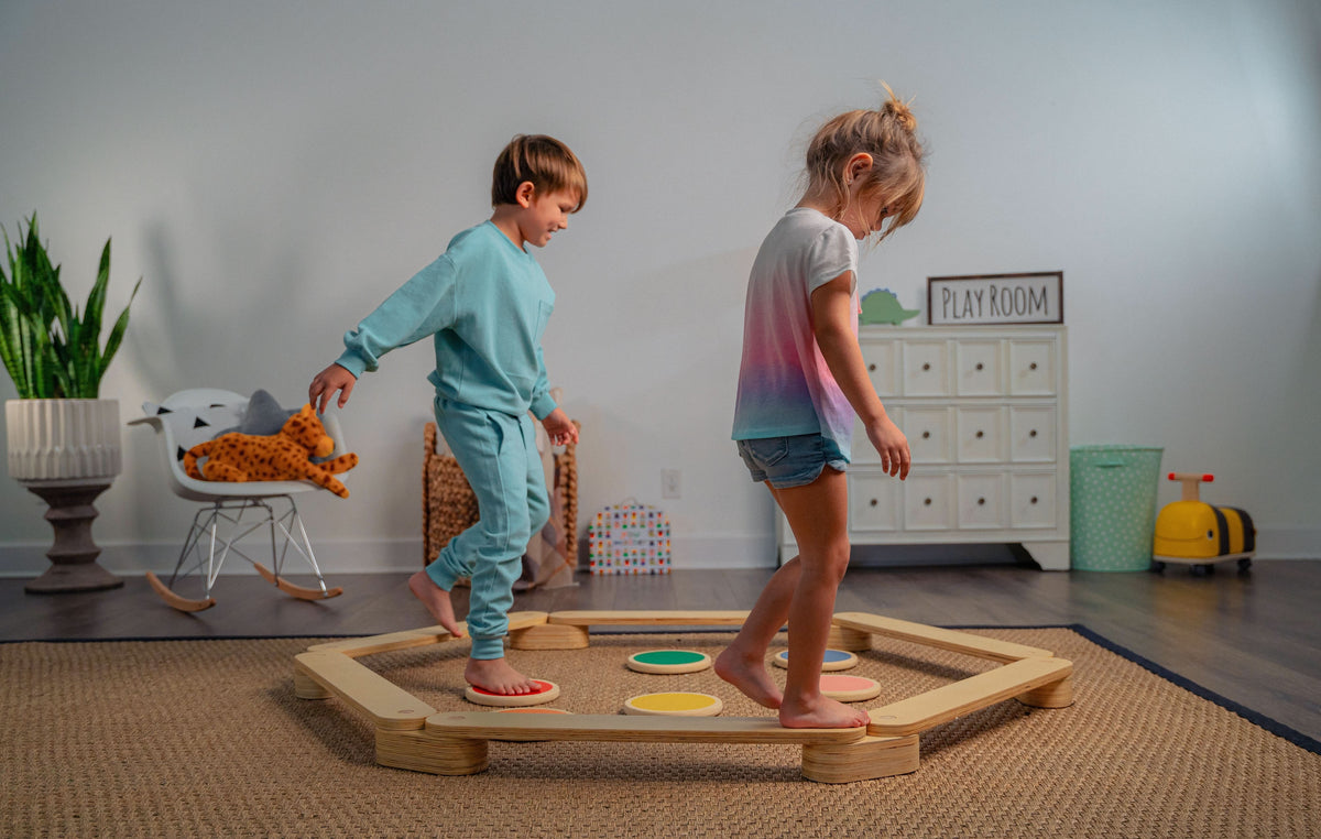 Avenlur Majesty Balance Beam
