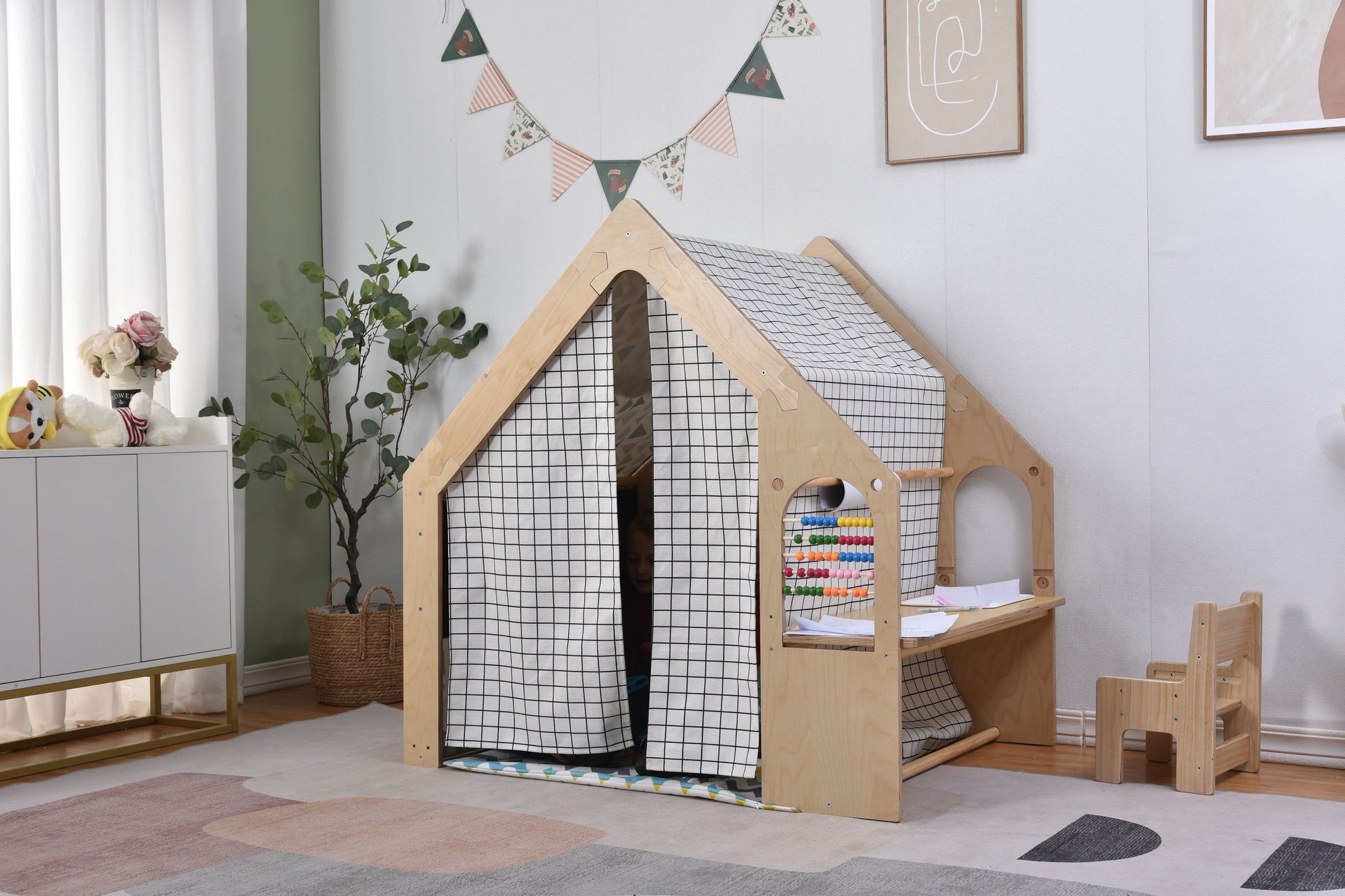 Flair - Avenlur's Wood Indoor Playhouse with Desk and Chair in Playroom with Curtains Closed