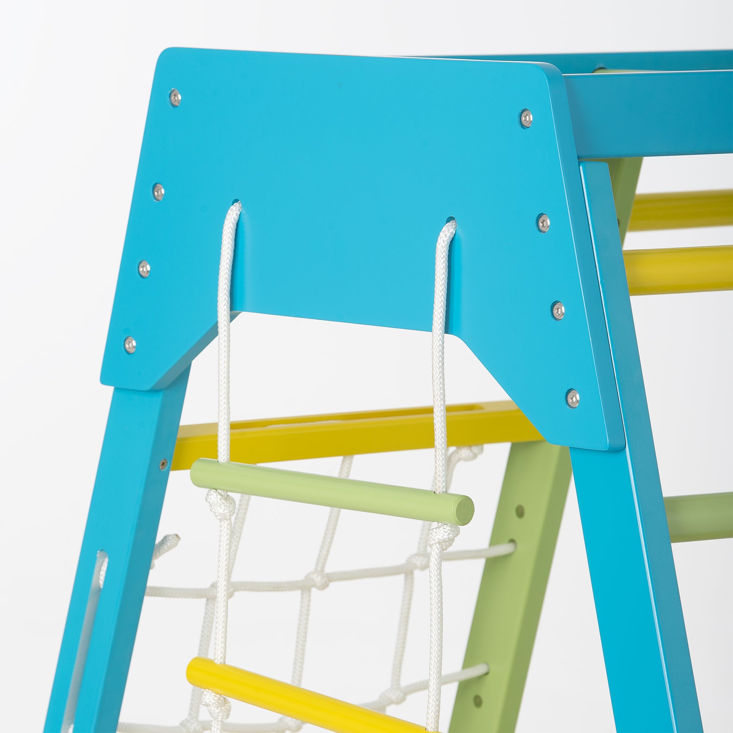 Rope Ladder Close Up Details of Avenlur's Magnolia Real Wood Playset