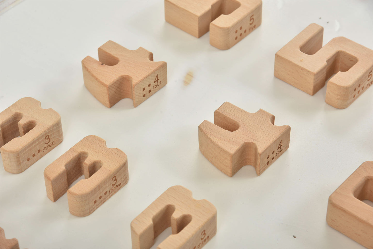 Blocs de nombres - Grands blocs en bois Montessori