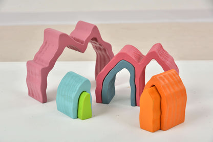 Blocs de puzzle empilables en bois en forme de montagne arc-en-ciel